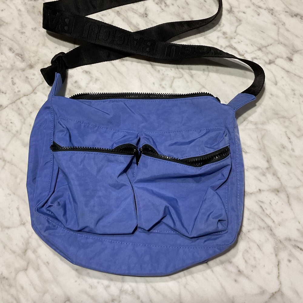 BAGGU Blue Messenger Bag